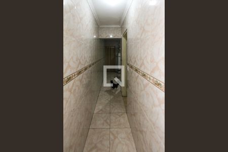 Casa à venda com 120m², 3 quartos e 1 vagaCorredor casa 02