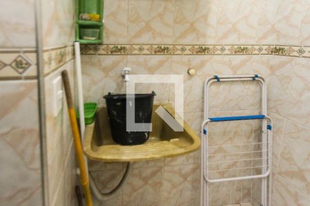 Casa à venda com 120m², 3 quartos e 1 vagaÁrea de Serviço