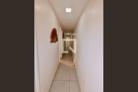 Apartamento à venda com 173m², 3 quartos e sem vaga Apartamento à venda com 173m², 3 quartos e sem vagaCorredor
