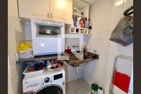 Apartamento à venda com 173m², 3 quartos e sem vaga Apartamento à venda com 173m², 3 quartos e sem vagaÁrea serviço