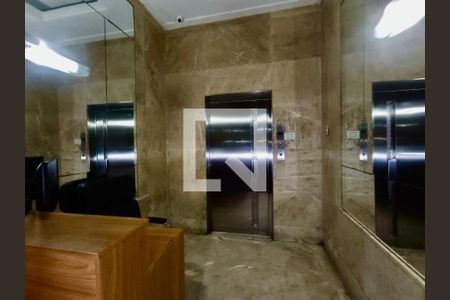 Apartamento à venda com 173m², 3 quartos e sem vaga Apartamento à venda com 173m², 3 quartos e sem vagaPortaria