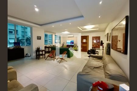 Apartamento à venda com 173m², 3 quartos e sem vaga Apartamento à venda com 173m², 3 quartos e sem vagaSala