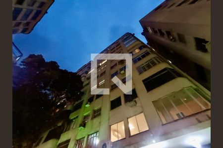 Apartamento à venda com 173m², 3 quartos e sem vaga Apartamento à venda com 173m², 3 quartos e sem vagaFachada com cartaz QA