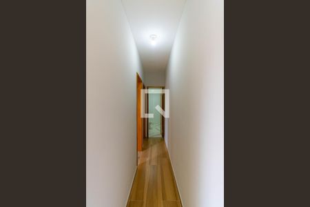 Corredor de apartamento à venda com 2 quartos, 45m² em Vila Carrão, São Paulo
