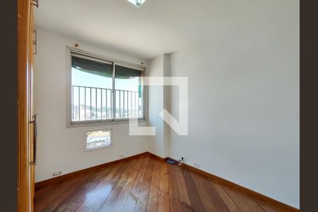 Apartamento à venda com 87m², 2 quartos e 1 vagaQuarto