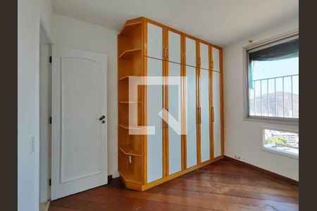 Apartamento à venda com 87m², 2 quartos e 1 vagaQuarto