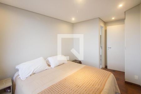 Suíte de apartamento à venda com 3 quartos, 80m² em Santo Amaro, São Paulo
