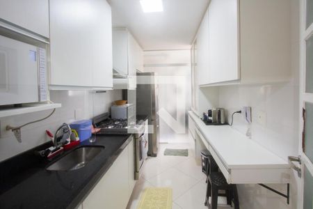 Apartamento à venda com 80m², 3 quartos e 1 vaga Apartamento à venda com 80m², 3 quartos e 1 vagaCozinha