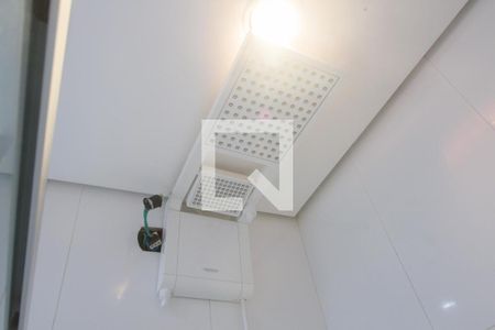 Apartamento à venda com 80m², 3 quartos e 1 vaga Apartamento à venda com 80m², 3 quartos e 1 vagaBanheiro