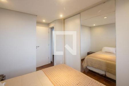 Suíte de apartamento à venda com 3 quartos, 80m² em Santo Amaro, São Paulo