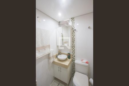 Apartamento à venda com 80m², 3 quartos e 1 vaga Apartamento à venda com 80m², 3 quartos e 1 vagaBanheiro