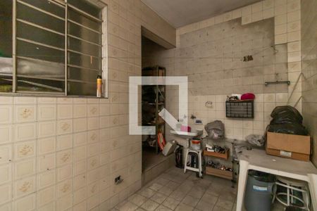 Casa à venda com 250m², 6 quartos e 4 vagasÁrea de Serviço