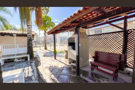 Casa de condomínio à venda com 84m², 3 quartos e 2 vagas Casa de condomínio à venda com 84m², 3 quartos e 2 vagasÁrea comum - Churrasqueira