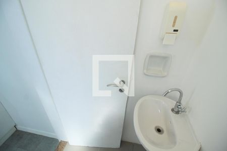 Casa para alugar com 70m², 2 quartos e sem vaga Casa para alugar com 70m², 2 quartos e sem vagaBanheiro/serviço