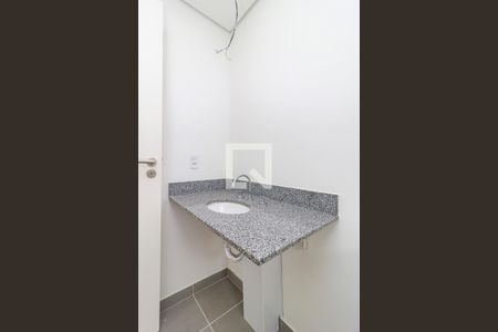 Apartamento à venda com 46m², 2 quartos e 1 vagaSuíte - Banheiro