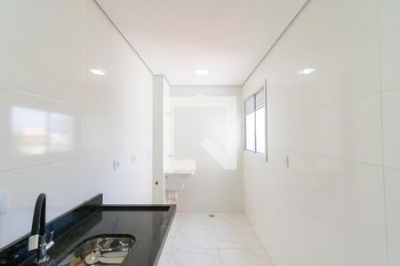 Apartamento à venda com 45m², 2 quartos e 1 vagaCozinha e Área de Serviço