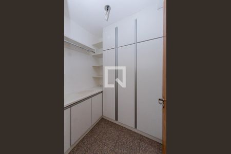 Apartamento à venda com 128m², 4 quartos e 4 vagasQuarto de serviço