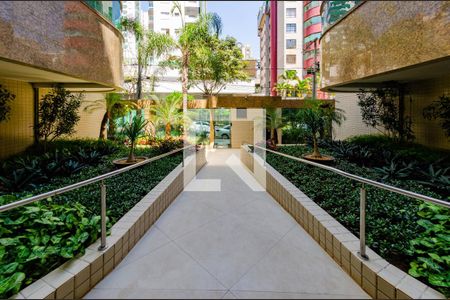 Apartamento à venda com 128m², 4 quartos e 4 vagasÁrea comum