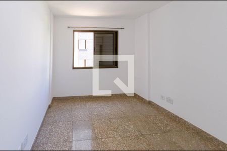 Apartamento à venda com 128m², 4 quartos e 4 vagasQuarto 3