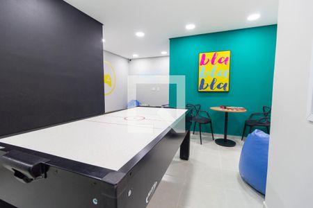 Apartamento para alugar com 37m², 2 quartos e sem vagaÁrea comum - Salão de Jogos