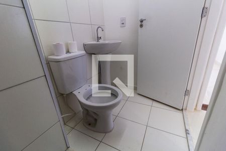 Apartamento para alugar com 37m², 2 quartos e sem vagaBanheiro