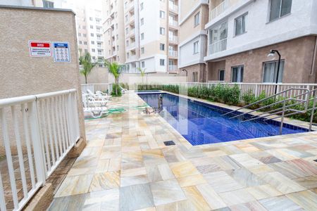 Apartamento para alugar com 37m², 2 quartos e sem vagaÁrea comum - Piscina