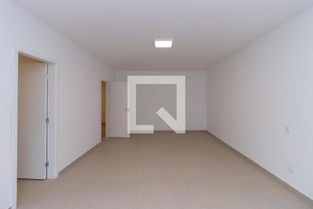 Casa para alugar com 400m², 4 quartos e 10 vagas Casa para alugar com 400m², 4 quartos e 10 vagasQuarto Suíte 3