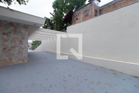 Casa para alugar com 400m², 4 quartos e 10 vagas Casa para alugar com 400m², 4 quartos e 10 vagasEntrada