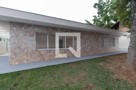 Casa para alugar com 400m², 4 quartos e 10 vagas Casa para alugar com 400m², 4 quartos e 10 vagasFachada da casa