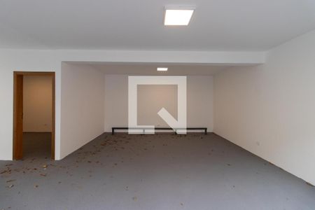 Casa para alugar com 400m², 4 quartos e 10 vagas Casa para alugar com 400m², 4 quartos e 10 vagasGaragem