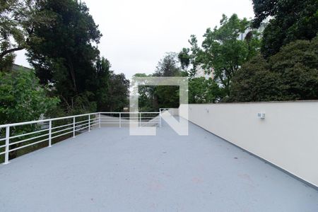 Casa para alugar com 400m², 4 quartos e 10 vagas Casa para alugar com 400m², 4 quartos e 10 vagasÁrea Externa