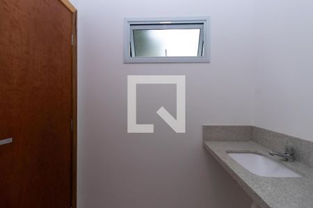 Casa para alugar com 400m², 4 quartos e 10 vagas Casa para alugar com 400m², 4 quartos e 10 vagasBanheiro de Serviço