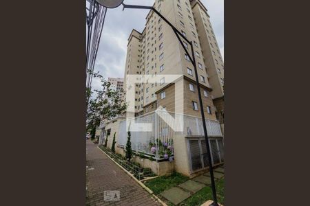 Apartamento para alugar com 55m², 2 quartos e 1 vaga Apartamento para alugar com 55m², 2 quartos e 1 vagaFachada