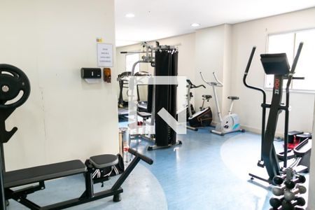 Apartamento para alugar com 55m², 2 quartos e 1 vaga Apartamento para alugar com 55m², 2 quartos e 1 vagaÁrea comum - Academia