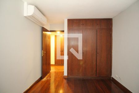 Apartamento para alugar com 170m², 4 quartos e 3 vagasQuarto 3