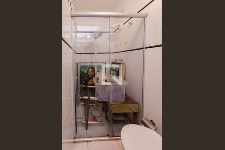 Casa à venda com 305m², 7 quartos e 3 vagasBanheiro suíte 2