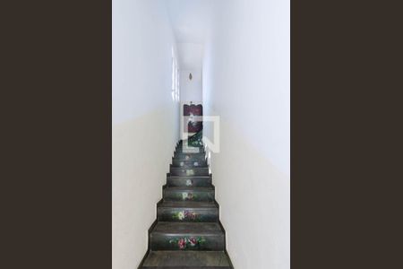 Casa à venda com 305m², 7 quartos e 3 vagasEscada