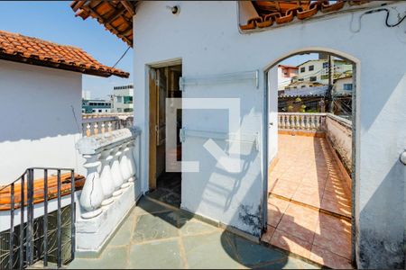 Casa à venda com 305m², 7 quartos e 3 vagasÁrea de serviço