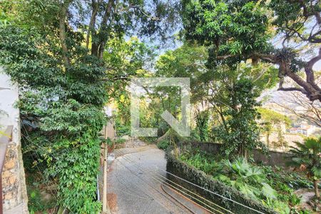 Casa à venda com 400m², 4 quartos e 3 vagasVista