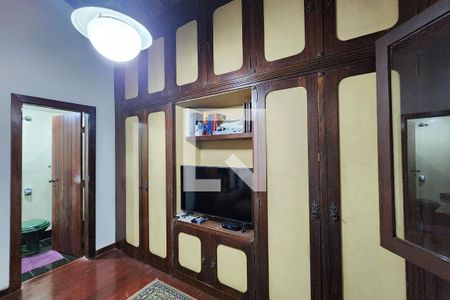 Casa à venda com 400m², 4 quartos e 3 vagasSuíte 1