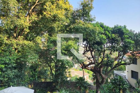 Casa à venda com 400m², 4 quartos e 3 vagasVista