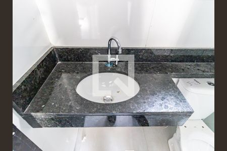 Apartamento para alugar com 40m², 2 quartos e sem vagaBanheiro