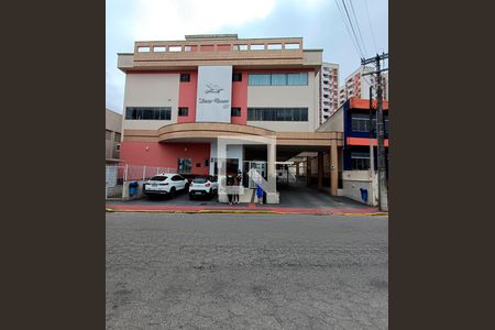 Apartamento para alugar com 75m², 2 quartos e 1 vagaFachada do Prédio