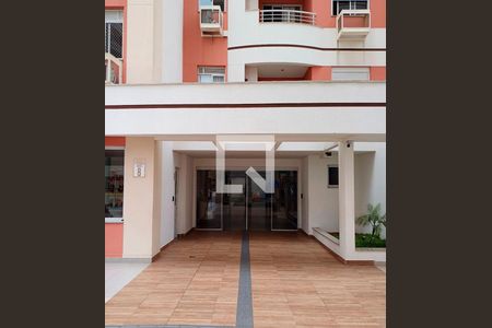 Apartamento para alugar com 75m², 2 quartos e 1 vagaEntrada do Bloco