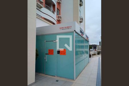 Apartamento para alugar com 75m², 2 quartos e 1 vagaMercado