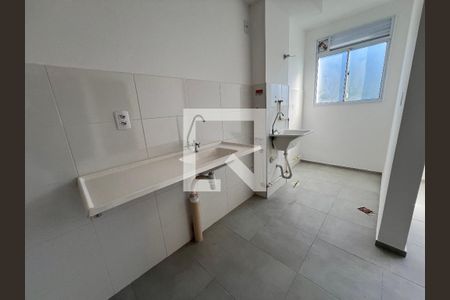 Apartamento para alugar com 42m², 2 quartos e sem vaga Apartamento para alugar com 42m², 2 quartos e sem vagaCozinha e Área de Serviço
