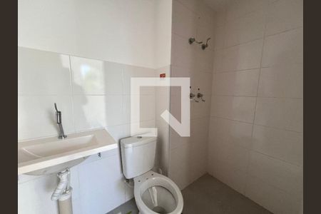 Apartamento para alugar com 42m², 2 quartos e sem vaga Apartamento para alugar com 42m², 2 quartos e sem vagaBanheiro