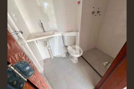 Apartamento para alugar com 42m², 2 quartos e sem vaga Apartamento para alugar com 42m², 2 quartos e sem vagaBanheiro