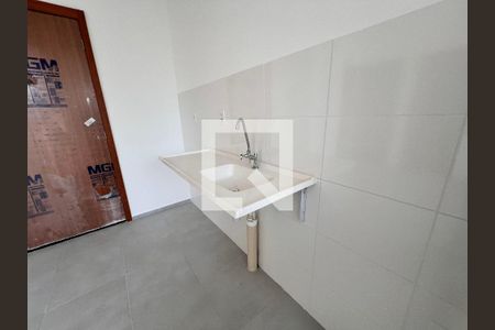 Apartamento para alugar com 42m², 2 quartos e sem vaga Apartamento para alugar com 42m², 2 quartos e sem vagaCozinha e Área de Serviço