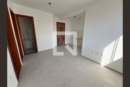 Sala de apartamento para alugar com 2 quartos, 42m² em Taquara, Rio de Janeiro